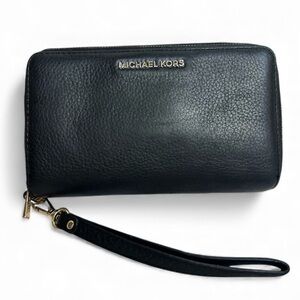Michael Kors Double Zip large Travel Wallet